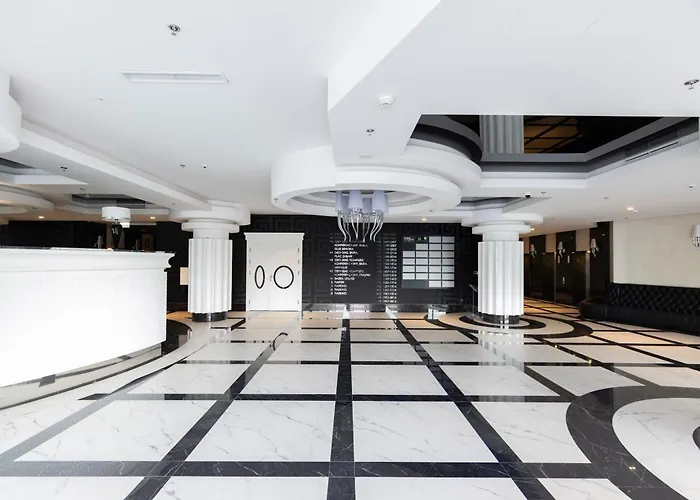 Kaleo - Hanza Tower 605 *